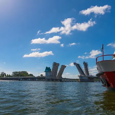 Ocean Air- 2 Og, Balkon, Kamin